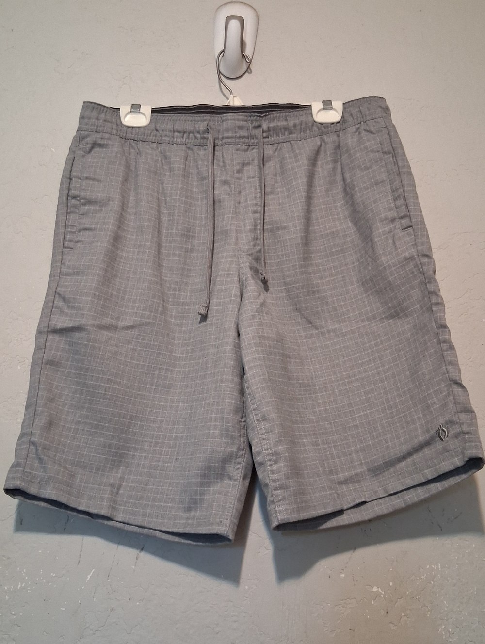 Hang Ten Sports Men Shorts Drawstring Pockets SzXL Gray Vacation Walk - Picture 2 of 15